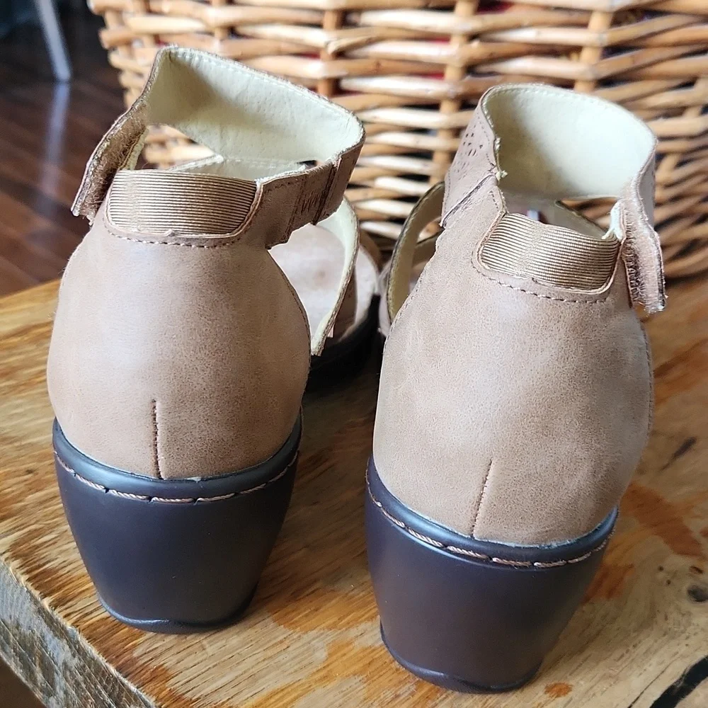JBU byJAMBU Bianca Tan Wedge Strappy Sandal sz 9.5 - Picture 4 of 16